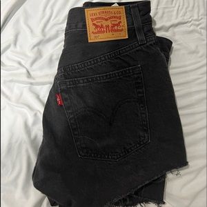 501 Levi high waisted black shorts